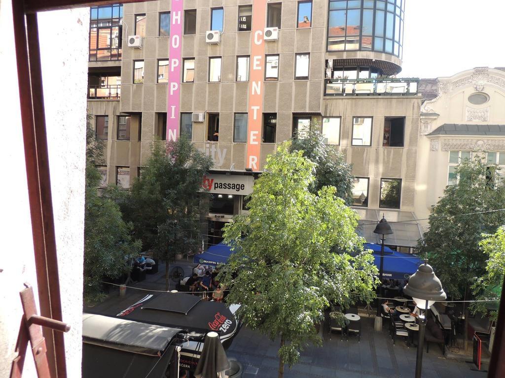 White Apartment Belgrad Oda fotoğraf
